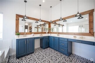Building Photo - 6302 Heather Creek Pl