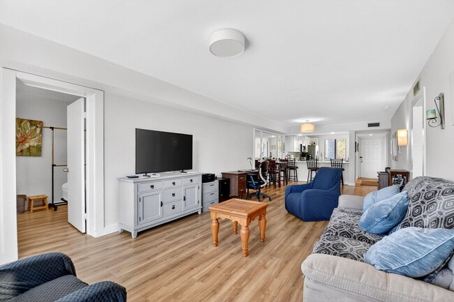 Building Photo - 2701 Village Blvd