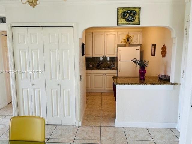Foto del edificio - 401 Golden Isles Dr