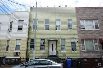 Building Photo - 54-10 Nurge Ave