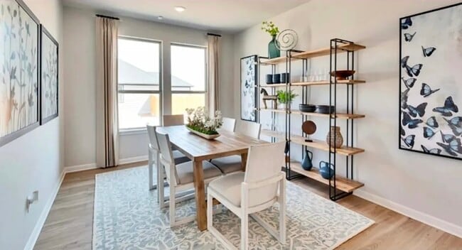 Building Photo - 221 Line of Fire Way