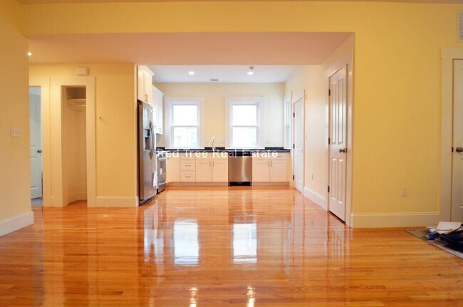 Foto del edificio - 177 School St