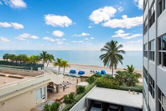 Building Photo - 4010 Galt Ocean Dr