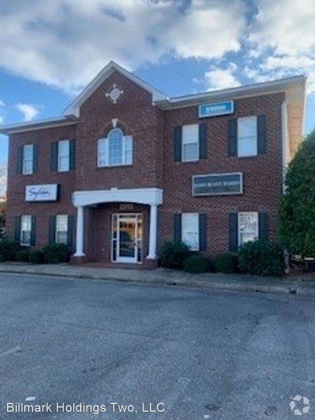 Tallywood Apartments under 2,500 Fayetteville, NC 1 Rentals