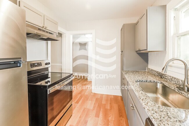 Foto del edificio - 5530 Garfield Ave