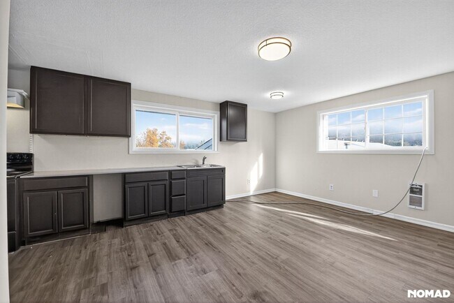 Foto del edificio - 7105 166th Ave E