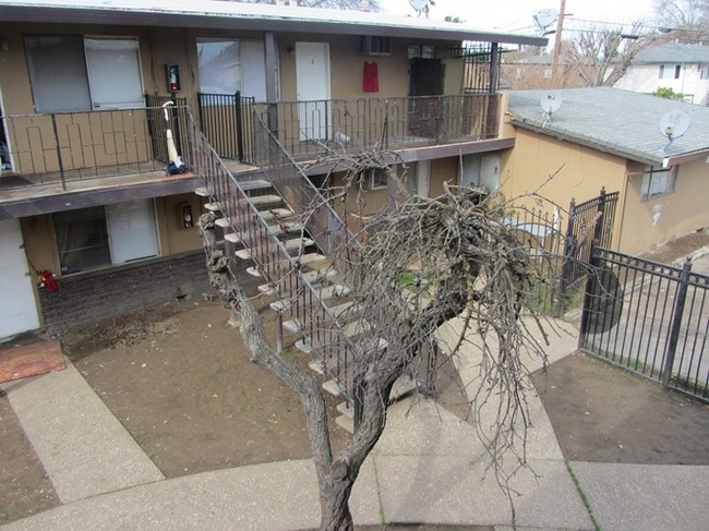 Building Photo - 44th Avenue Apartments