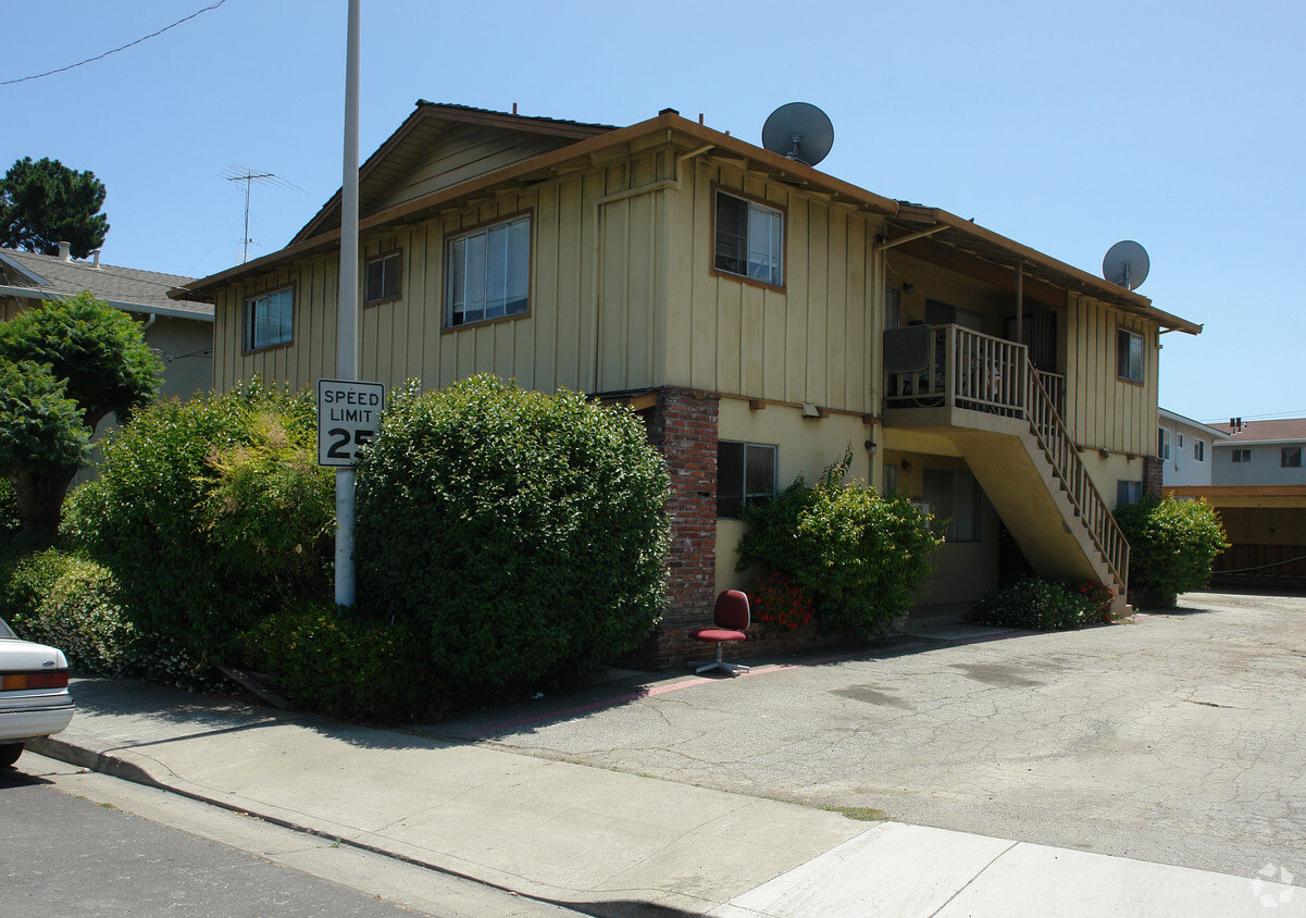 Building Photo - 1349 Calabazas Blvd