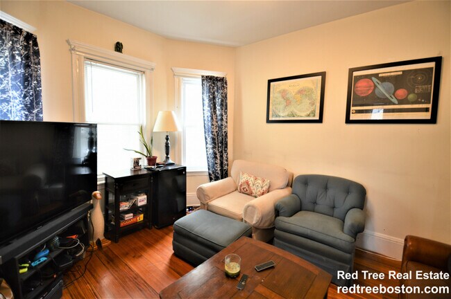 Foto del edificio - 67 Washburn Ave