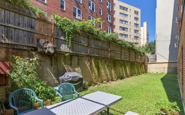 Foto del edificio - 2100 19th St NW