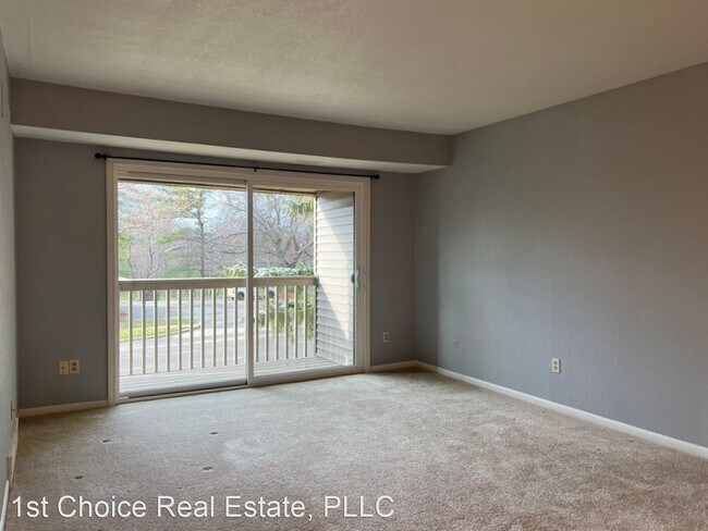 Building Photo - 2 br, 1 bath House - 5402 Maple Ridge Road...