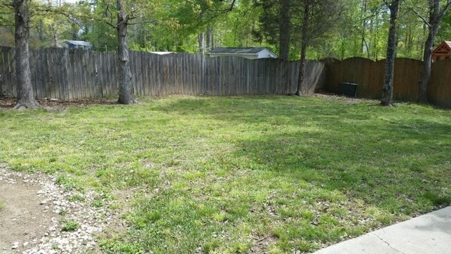 Building Photo - 4010 Brookforest Ln