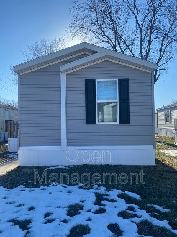 Foto del edificio - 8905 NE 107th St