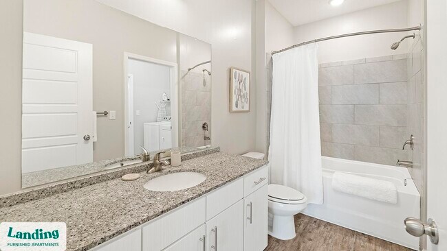 Foto del edificio - 2300 Tapestry Park Dr