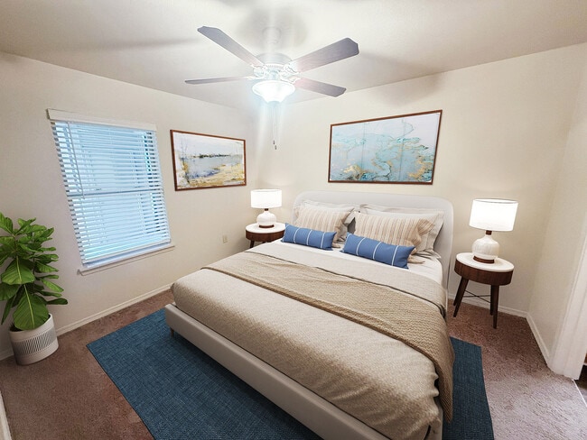 Bedroom - Village Square of Jacksonville