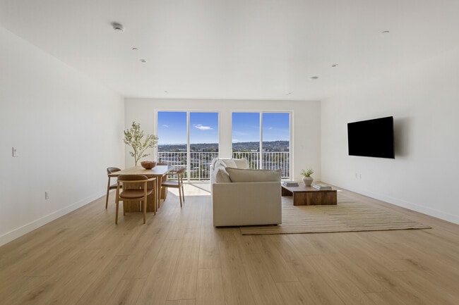 Foto del edificio - 3844 W 27th St