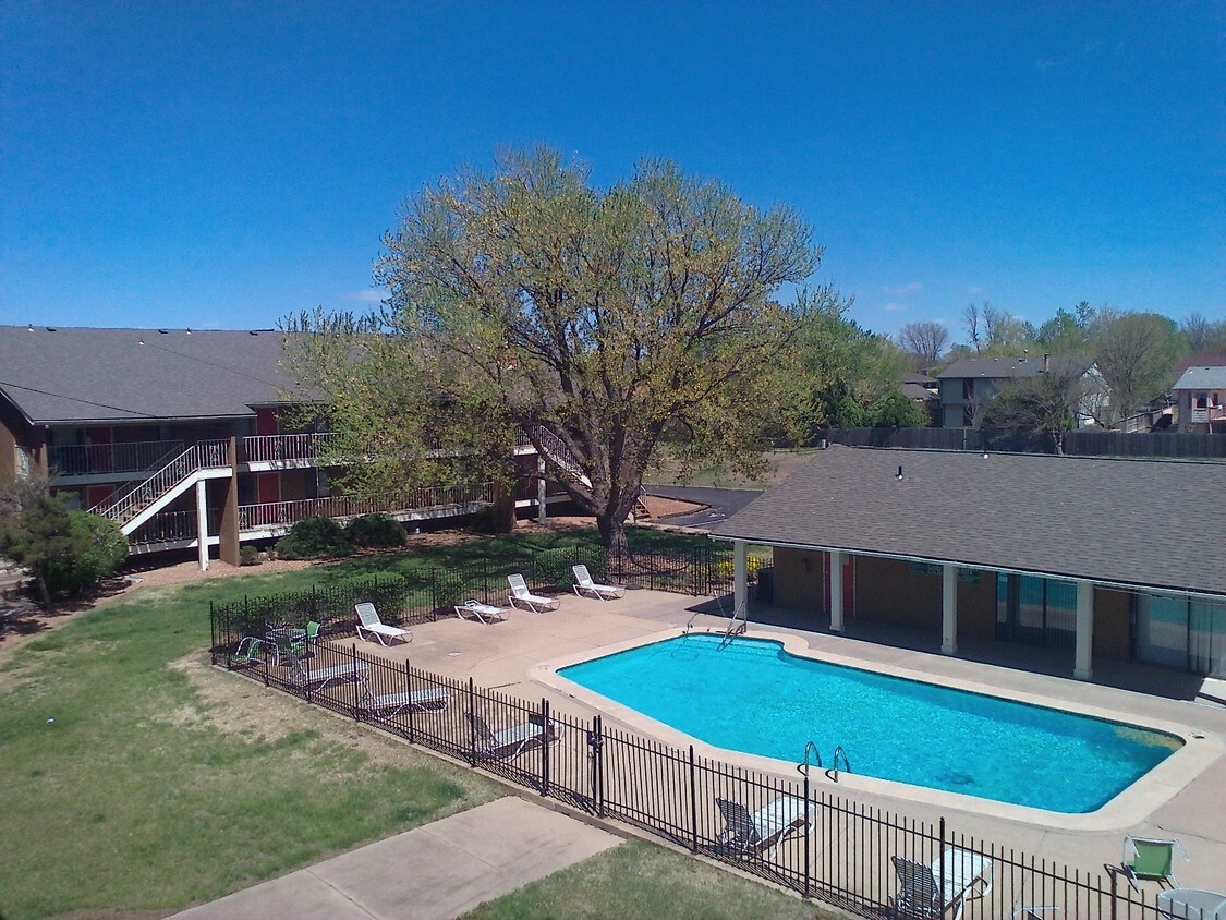 Cedar Lakes Apartments Wichita, KS