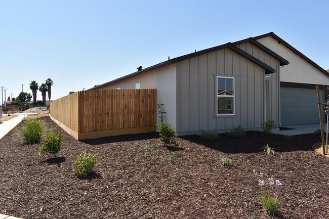 Building Photo - 4053 Barona Creek Court