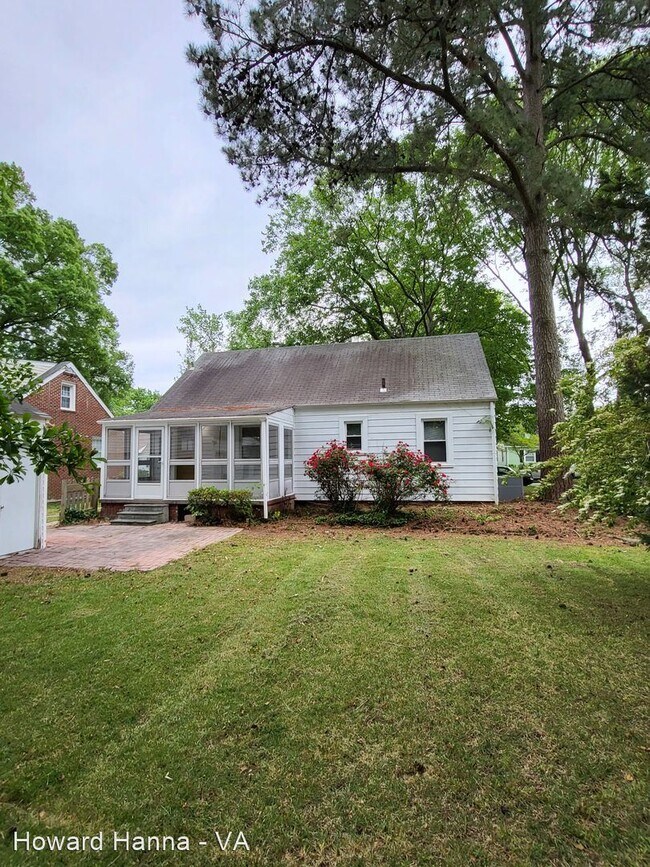 Building Photo - 4 br, 1 bath House - 1132 Winston Street