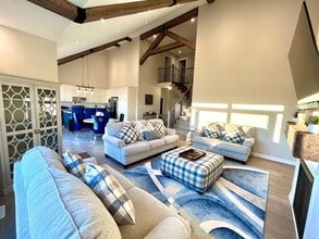 Building Photo - 5 McLean Ave