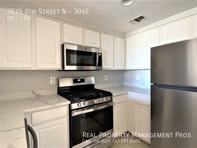 Foto del edificio - 3835 9th St N