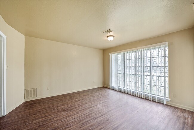 Foto del edificio - 5503 S Acres Dr