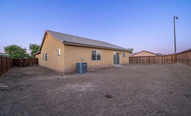 Foto del edificio - 1036 Playa del Norte