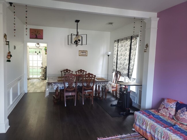 Photo - 6435 Whirlaway Dr House