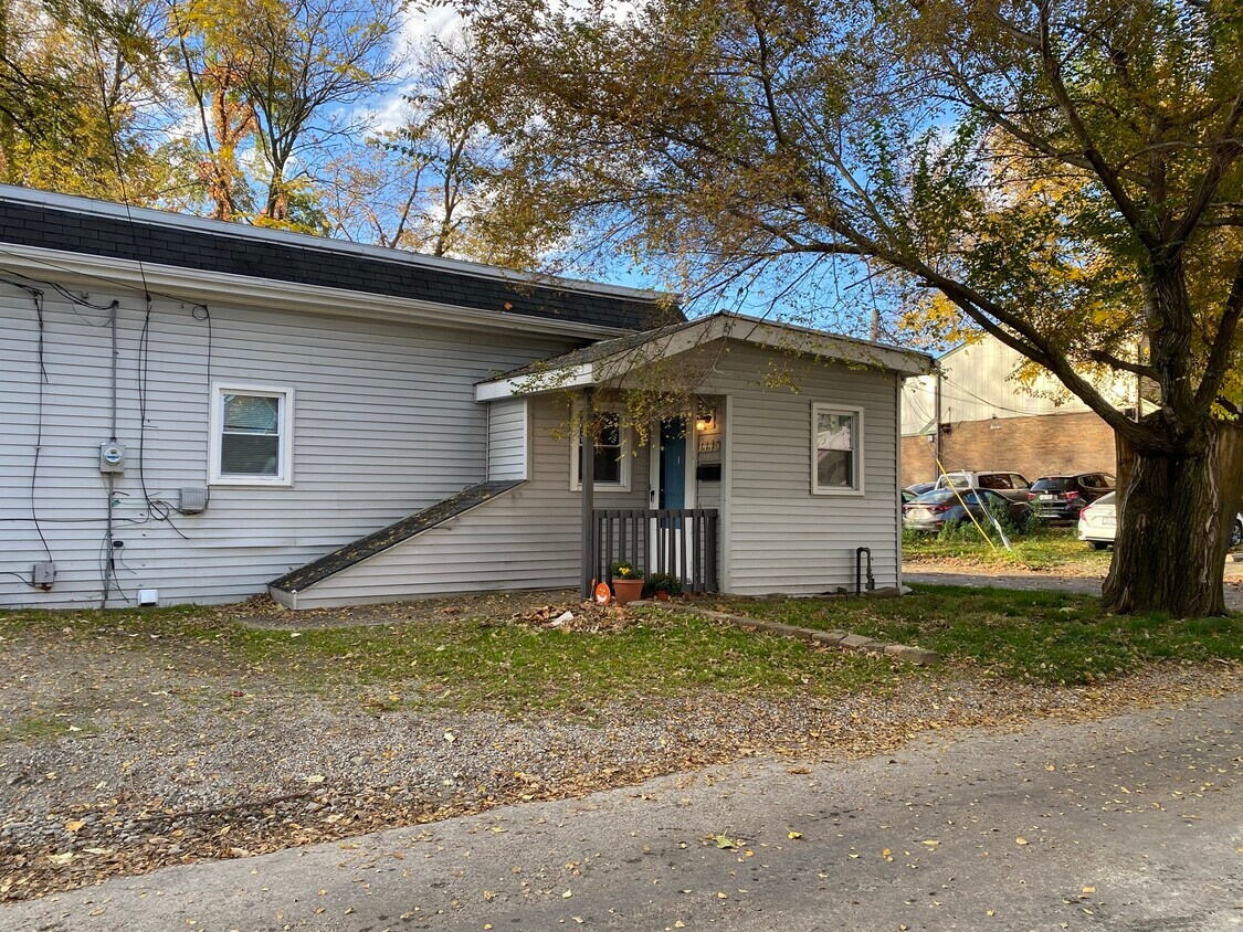 1445 Hunter Ave, Columbus, OH 43201 House Rental in Columbus, OH