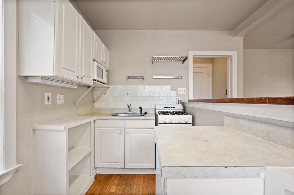 Foto principal - 3115 Benelva Dr