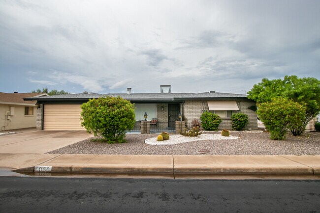 Foto del edificio - 55 + Community in Mesa!! 2 beds 2 bath wit...
