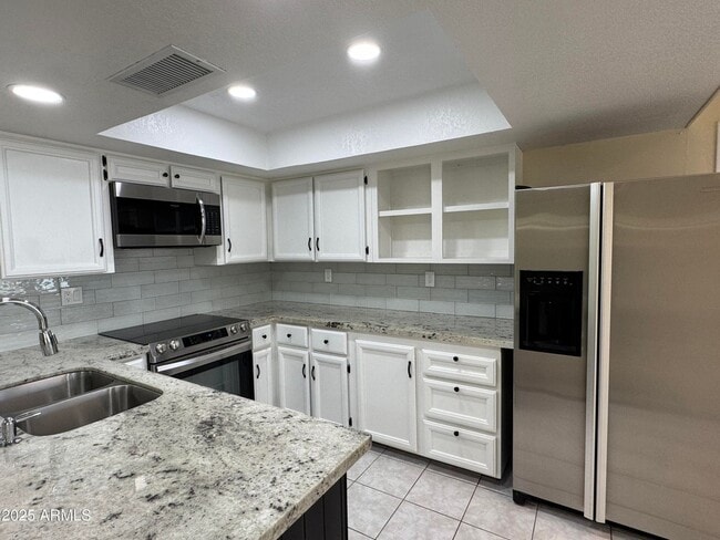 Foto del edificio - 5502 W Frier Dr