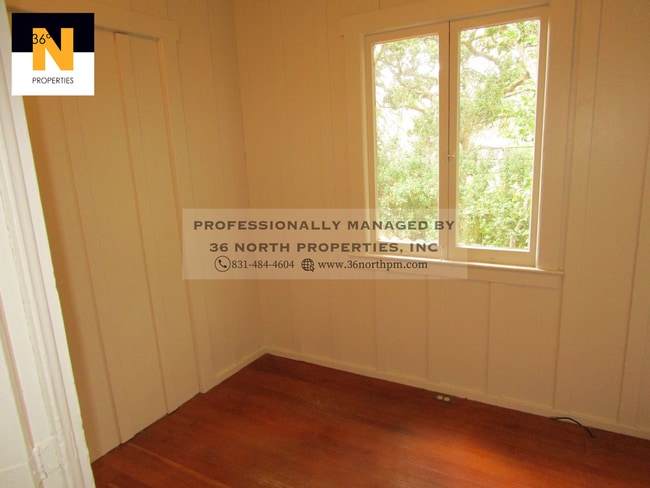 Building Photo - Cozy 2 bed 1 bath in Downtown Carmel minutes away from Carmel Beach