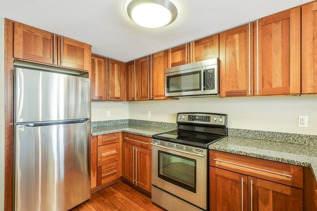 Building Photo - Perfect Capitol Hill Perch With Parking| P...