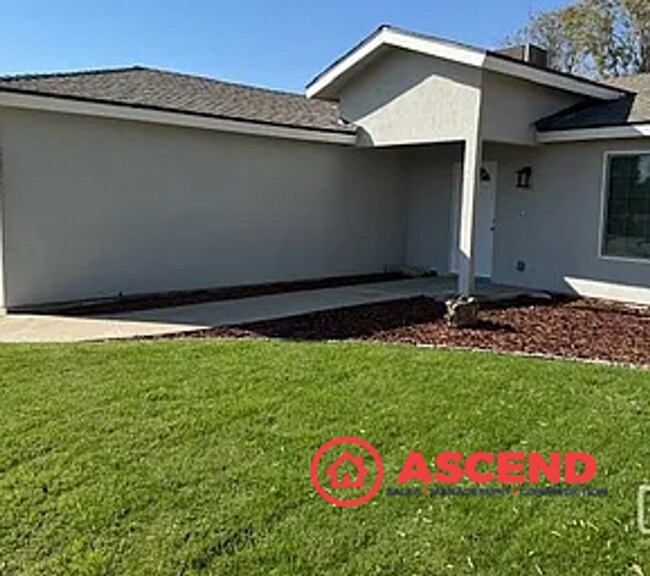 Foto del edificio - Beautiful 3 Berrom Home Off Manor St.