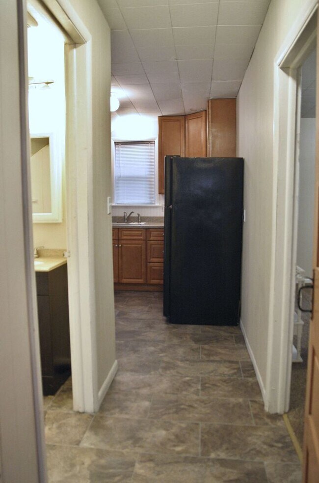 Foto del edificio - 3553 Maple St