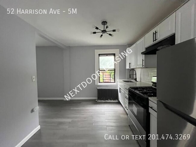 Building Photo - 52 Harrison Ave
