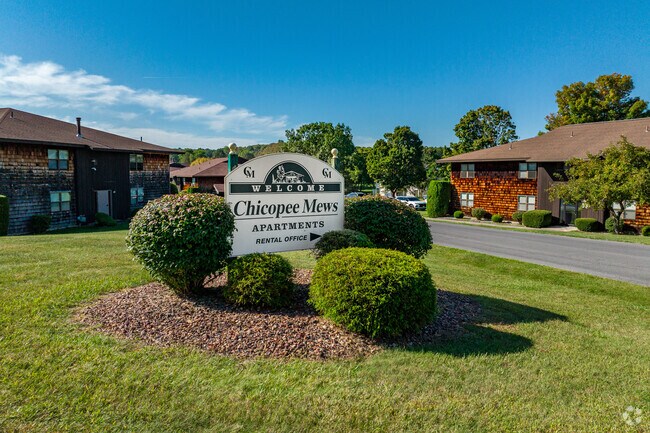 Foto del edificio - Chicopee Mews