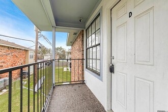 Building Photo - 1066 Manson Dr