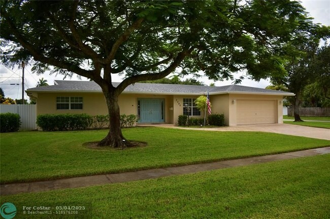Building Photo - 7340 NW 11th Ct