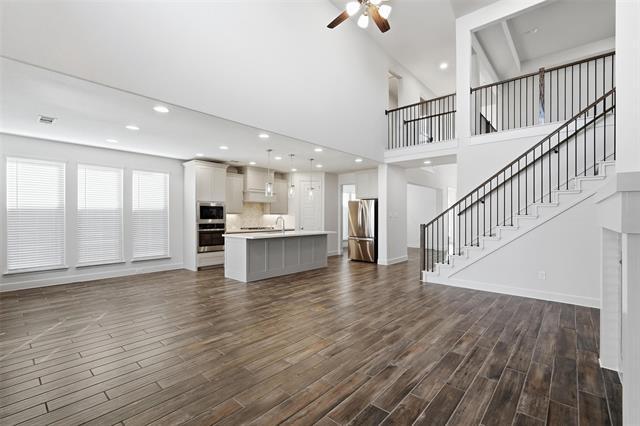 Foto del edificio - 3329 Lacebark Ln