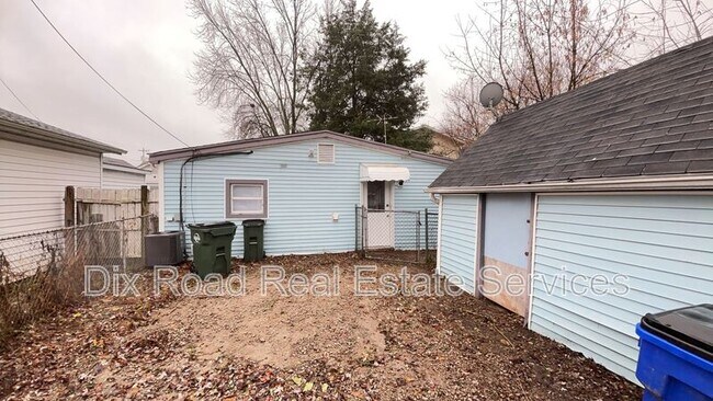 Foto del edificio - 1114 Hunt Ave