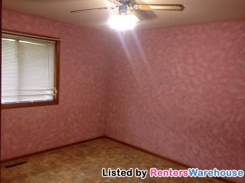 Foto del edificio - 13565 Newlander Ave