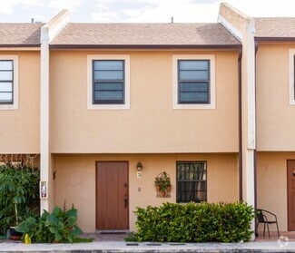 Building Photo - 3869 SW 99th Ave