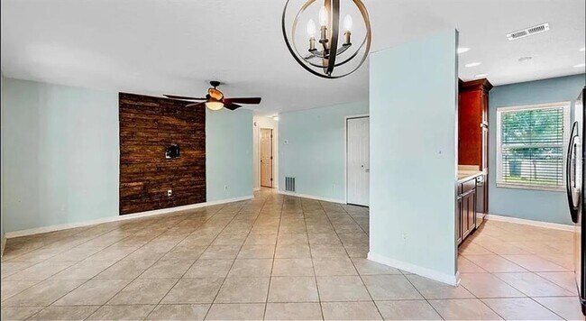 Foto del edificio - 120 Bent Oak Ct