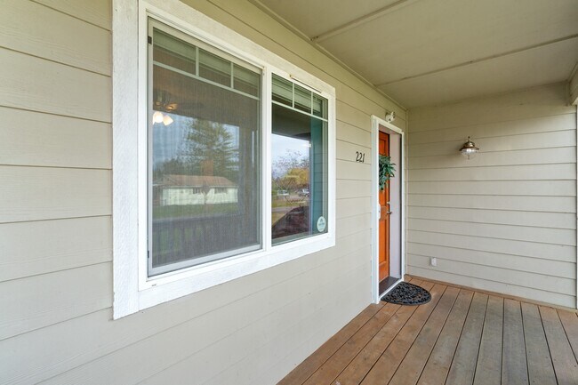 Foto del edificio - 221 W Seattle Ave