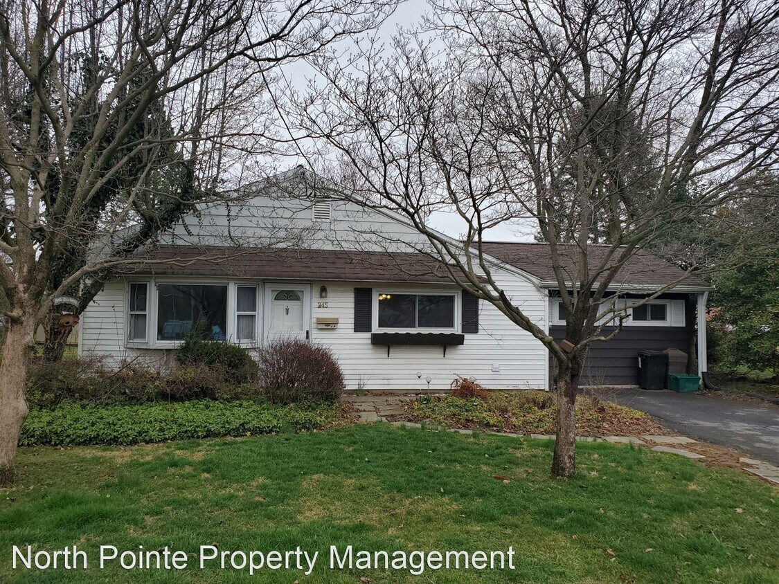 Primary Photo - 3 br, 1.5 bath House - 245 Lania Dr.