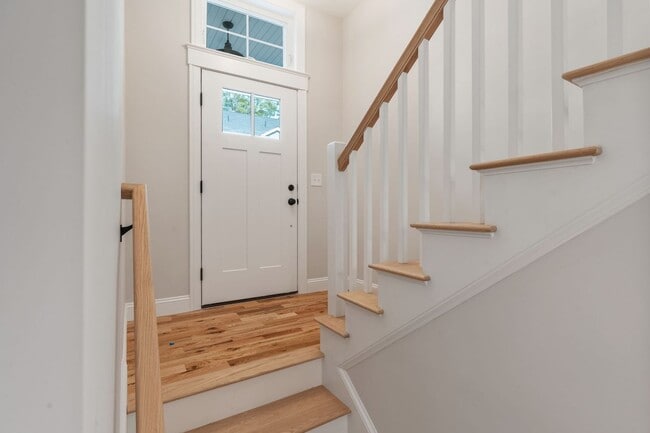 Interior Photo - Yokens of Portsmouth