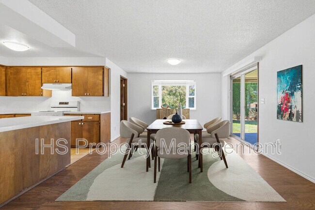 Foto del edificio - 1506 Cimarron Ave