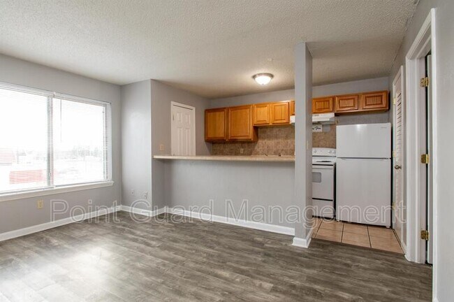 Foto del edificio - 2228 S Oliver Ave